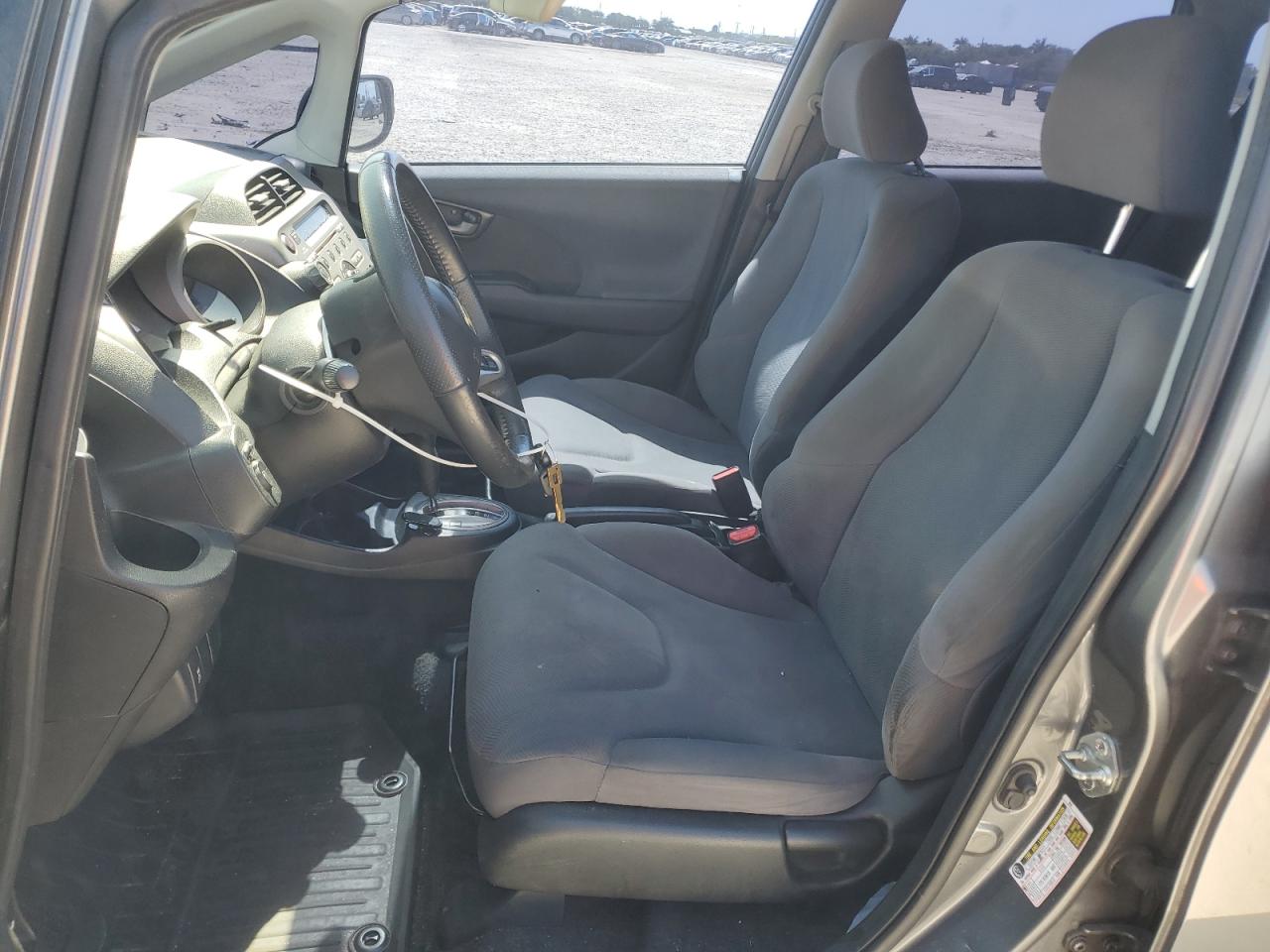 2011 Honda Fit VIN: JHMGE8H3XBS008223 Lot: 57413535