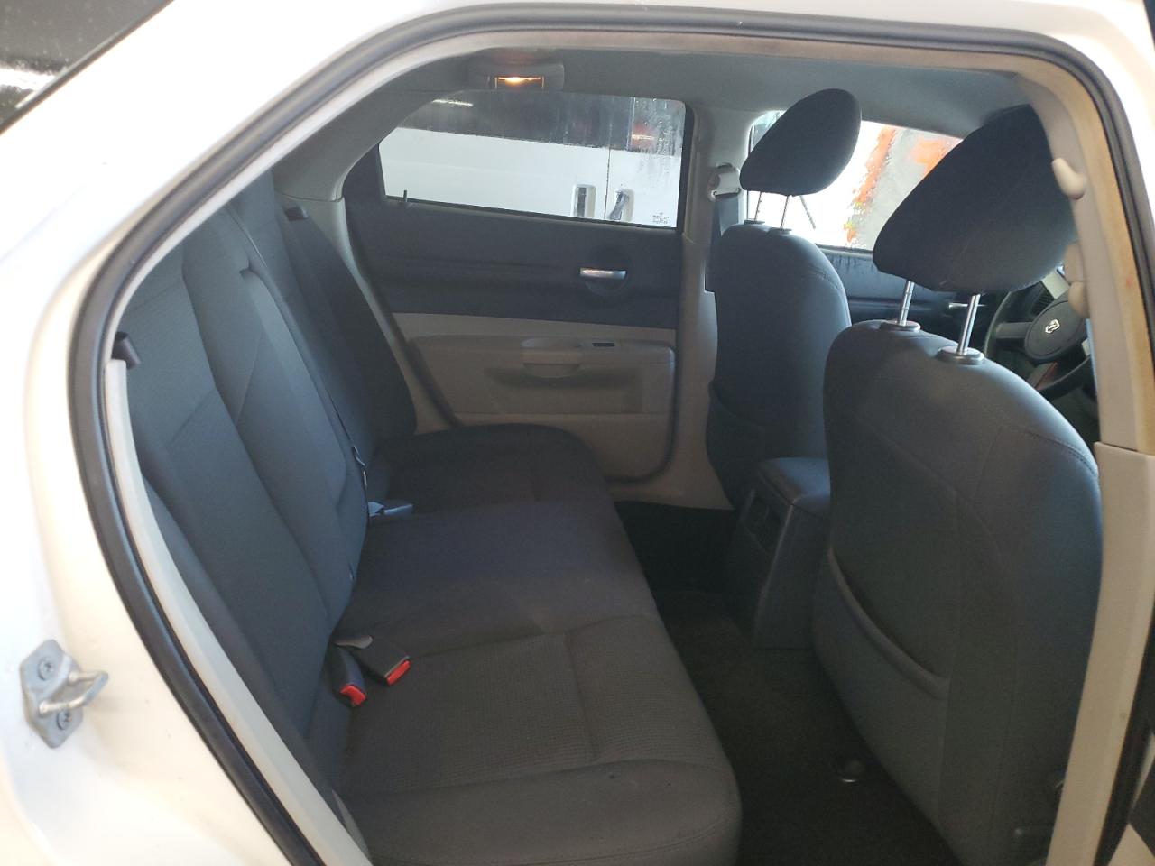 2007 Dodge Magnum Se VIN: 2D4FV47T77H807515 Lot: 58508155