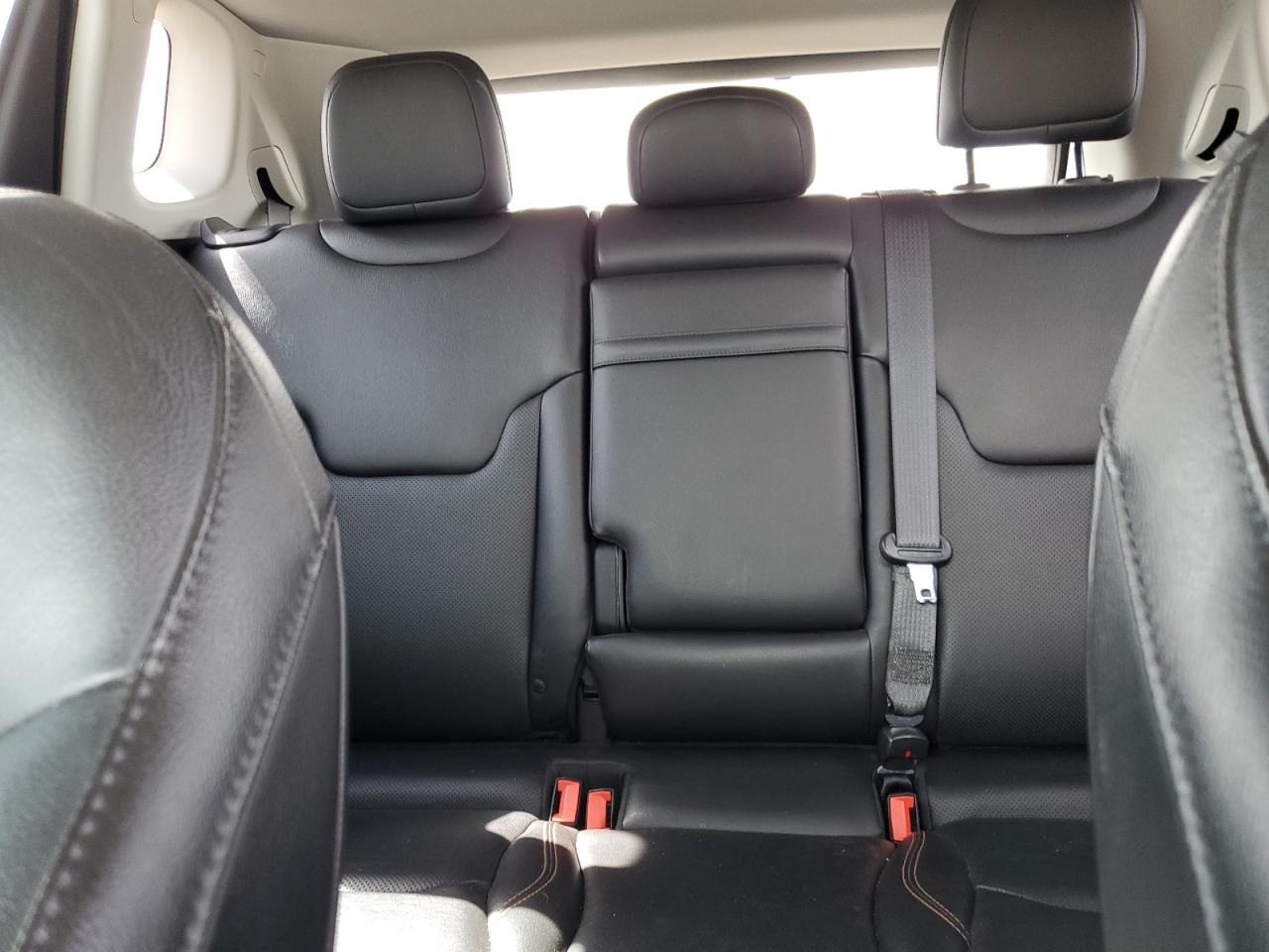 2018 Jeep Compass Limited VIN: 3C4NJDCB3JT329061 Lot: 55853895