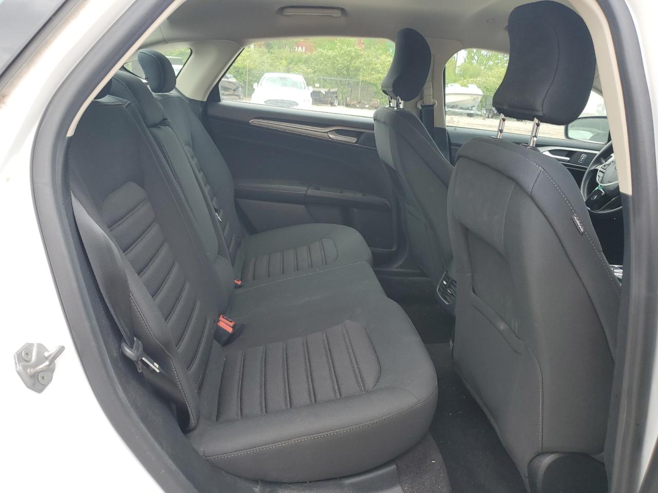 2019 Ford Fusion Se VIN: 3FA6P0LU1KR124808 Lot: 55085205