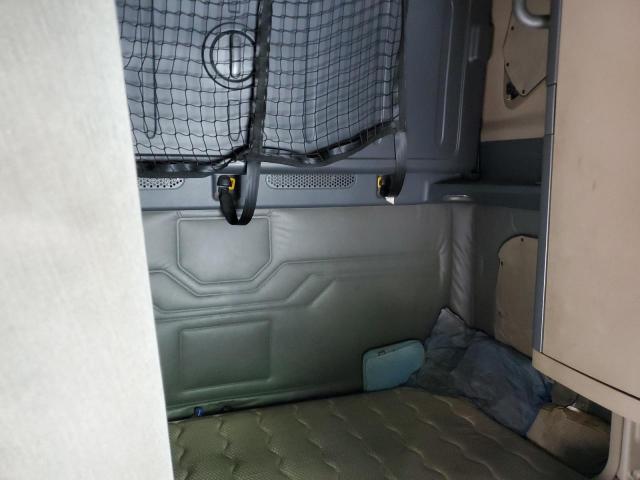 2016 FREIGHTLINER CASCADIA 125 SEMI TRUCK