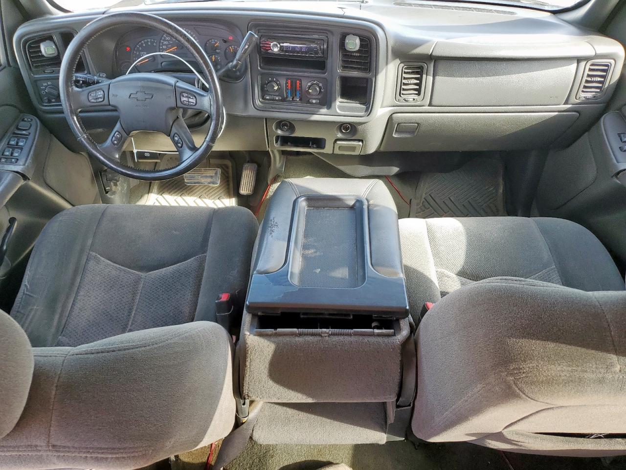 2004 Chevrolet Silverado C1500 VIN: 2GCEC13T241283830 Lot: 56698305