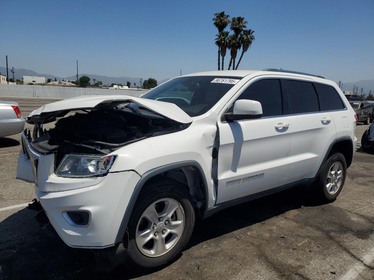 2014 Jeep Grand Cherokee Laredo for Sale in Van Nuys, CA - Front End