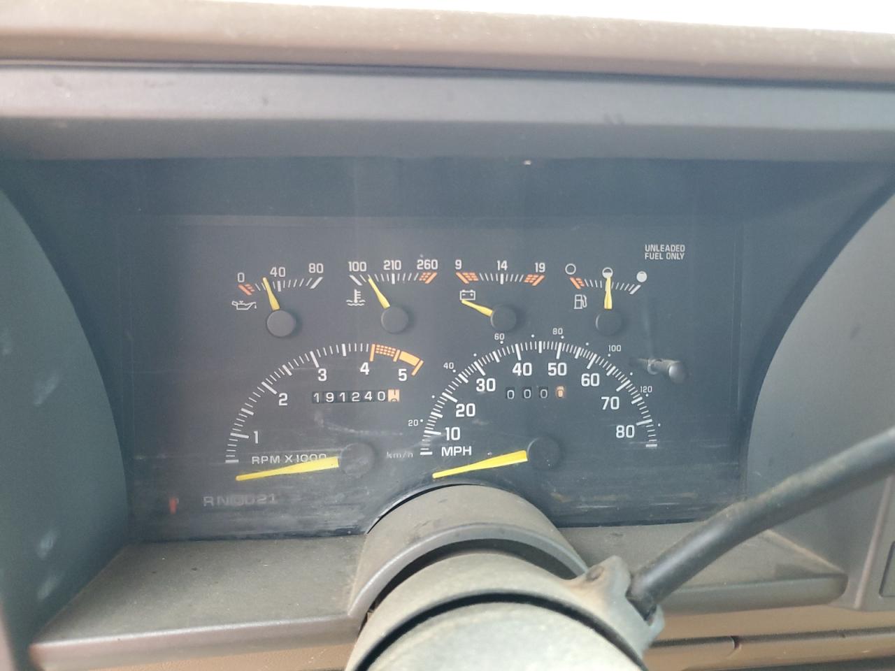 1994 GMC Sierra K1500 VIN: 2GTEK19K3R1574913 Lot: 55939635