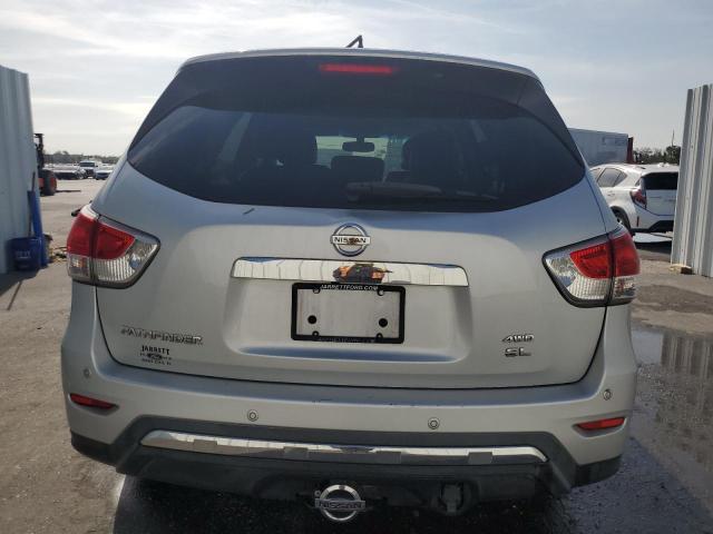  NISSAN PATHFINDER 2013 Srebrny
