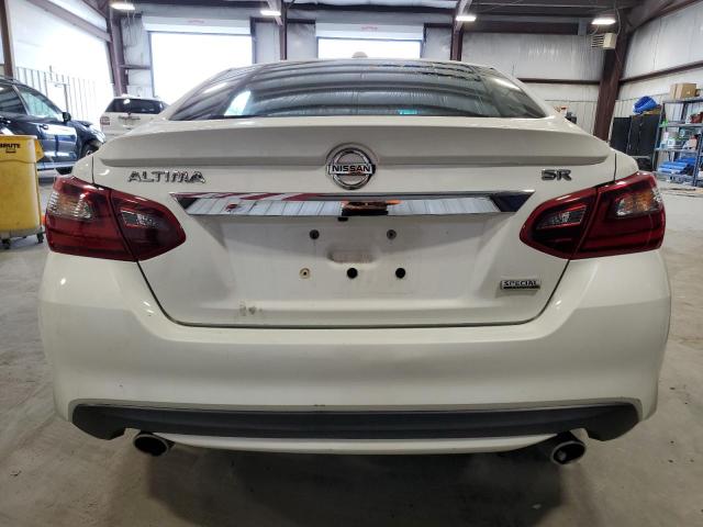  NISSAN ALTIMA 2018 White