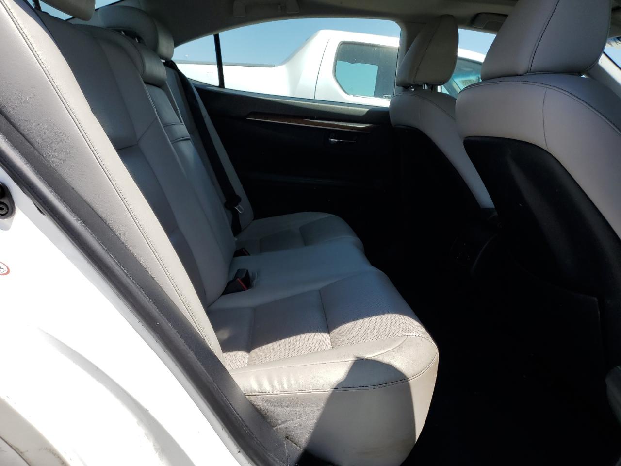 2015 Lexus Es 300H VIN: JTHBW1GG8F2087495 Lot: 56426825
