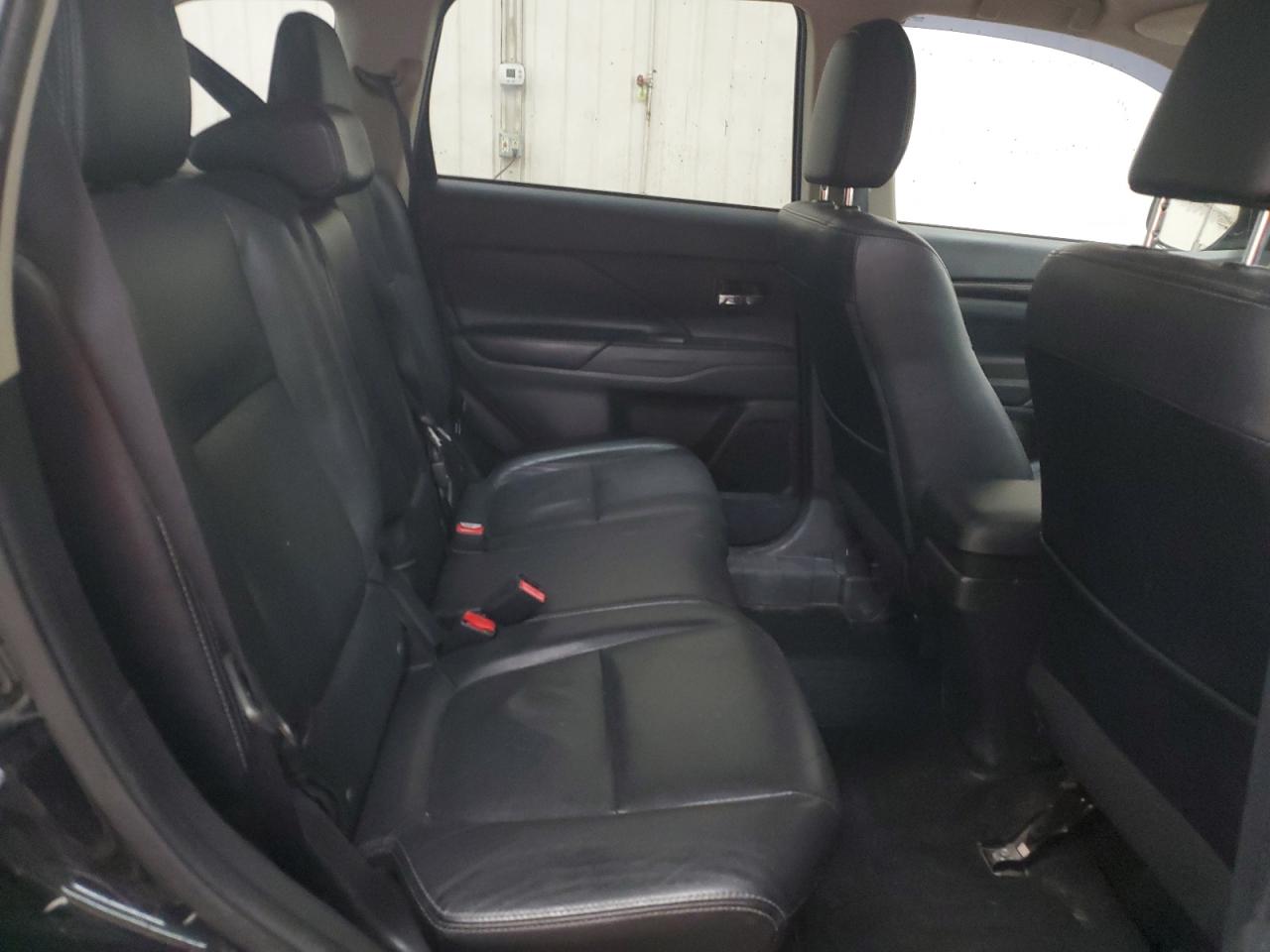 2017 Mitsubishi Outlander Se VIN: JA4AZ3A35HZ060197 Lot: 56388275