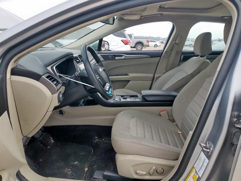  FORD FUSION 2020 Srebrny