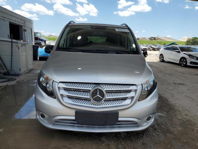  MERCEDES-BENZ METRIS 2017 Сріблястий