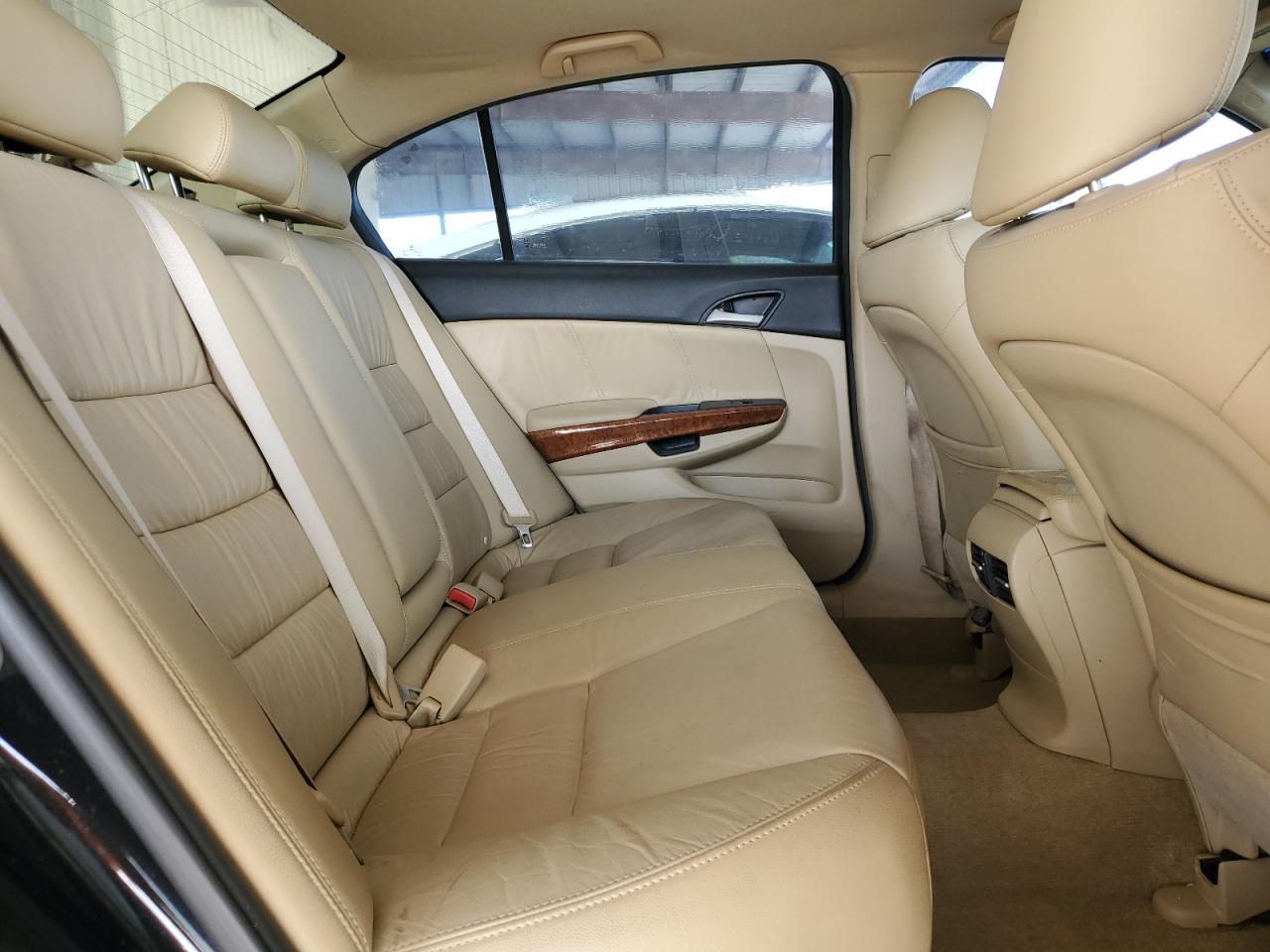 2011 Honda Accord Exl VIN: 1HGCP3F89BA026067 Lot: 56139485
