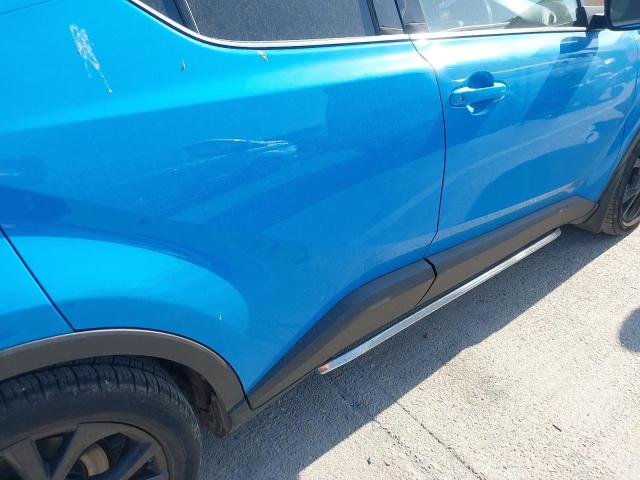 2019 TOYOTA C-HR DYNAM