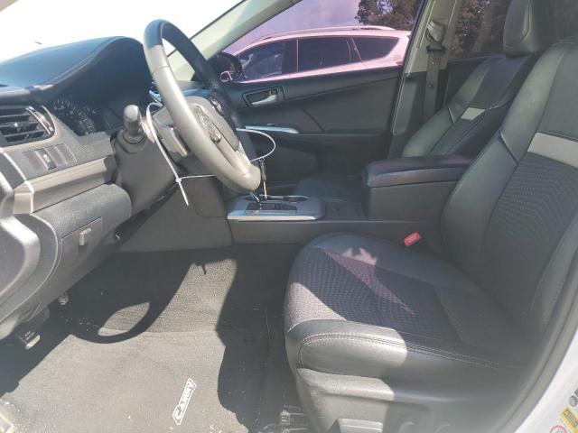 Sedans TOYOTA CAMRY 2014 White