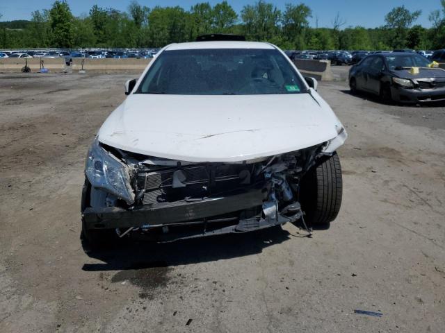  TOYOTA CAMRY 2012 Белый