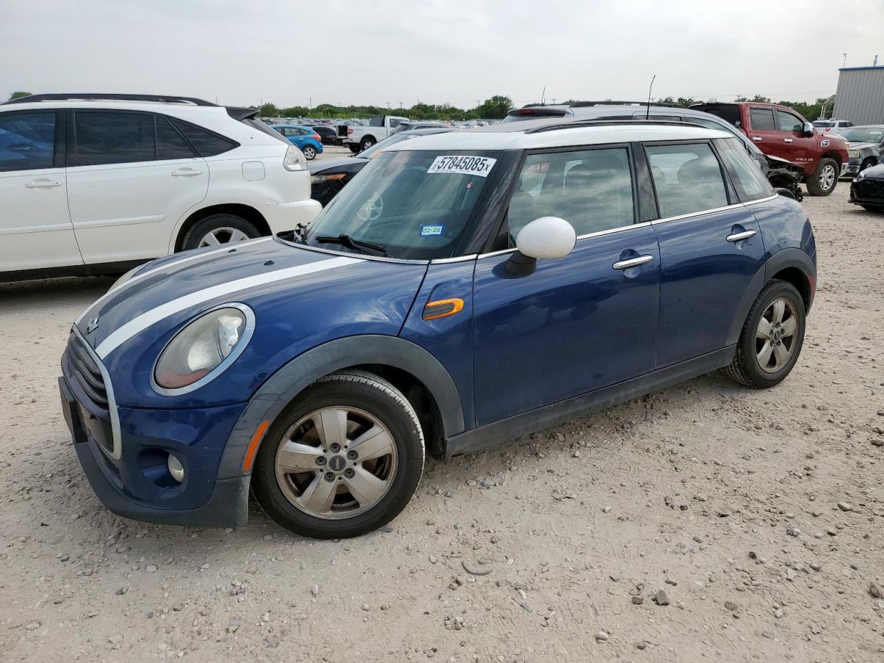 2017 Mini Cooper zu verkaufen in San Antonio, TX - Undercarriage