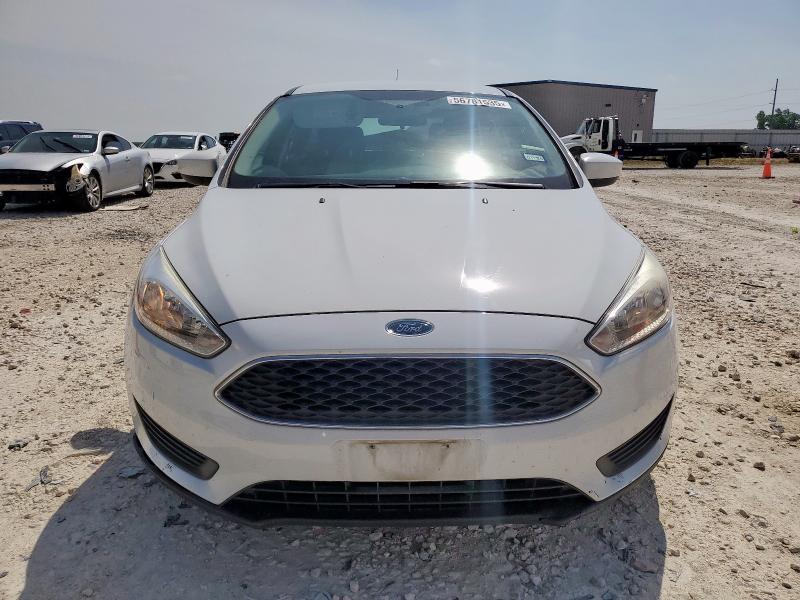  FORD FOCUS 2018 White