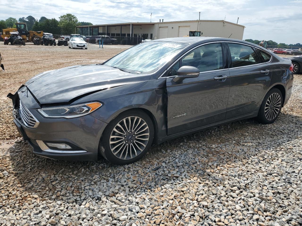 2018 Ford Fusion Titanium/Platinum Hev продається в Tanner, AL - Front End
