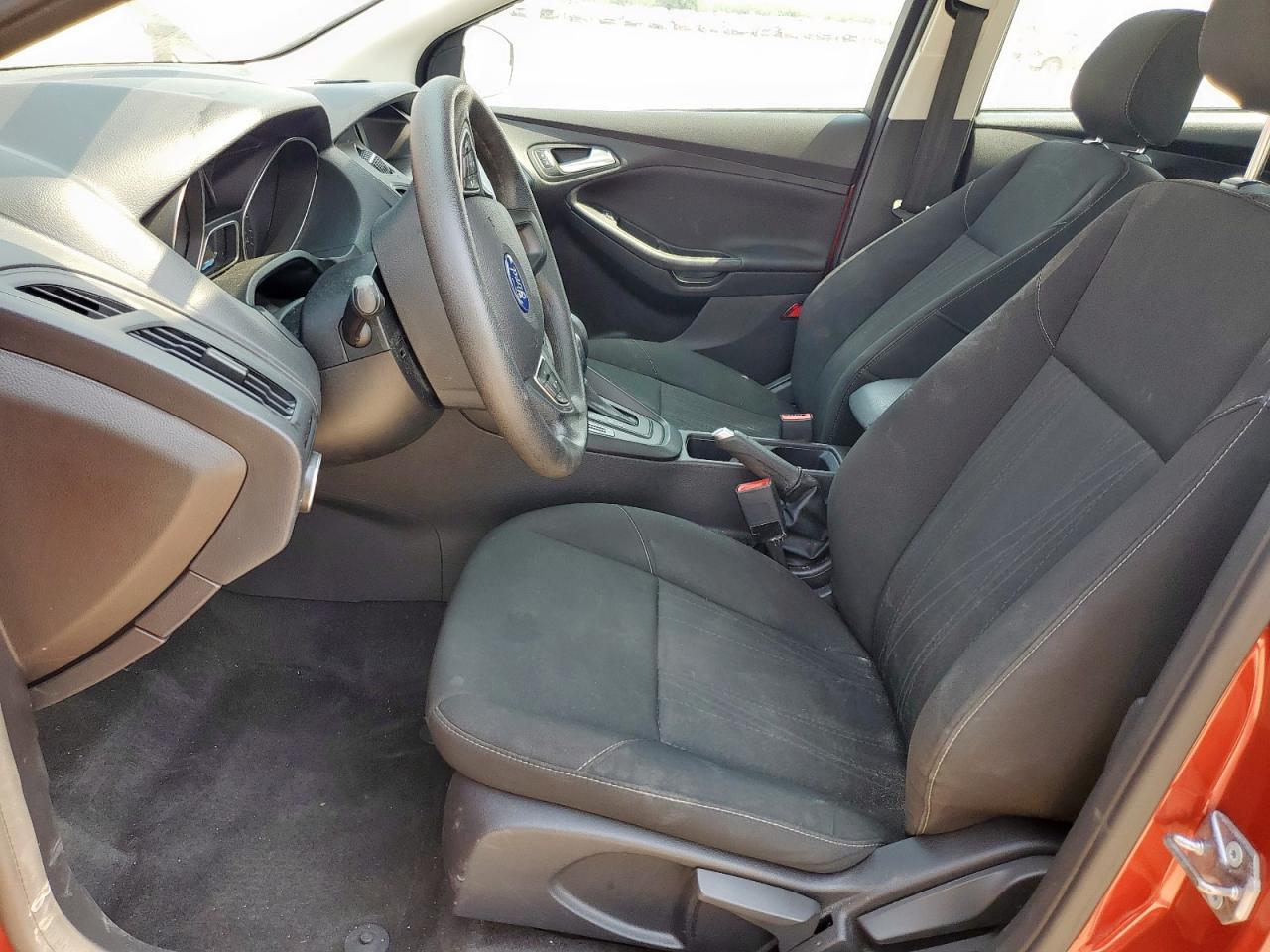 2018 Ford Focus Se VIN: 1FADP3F20JL259391 Lot: 57535805
