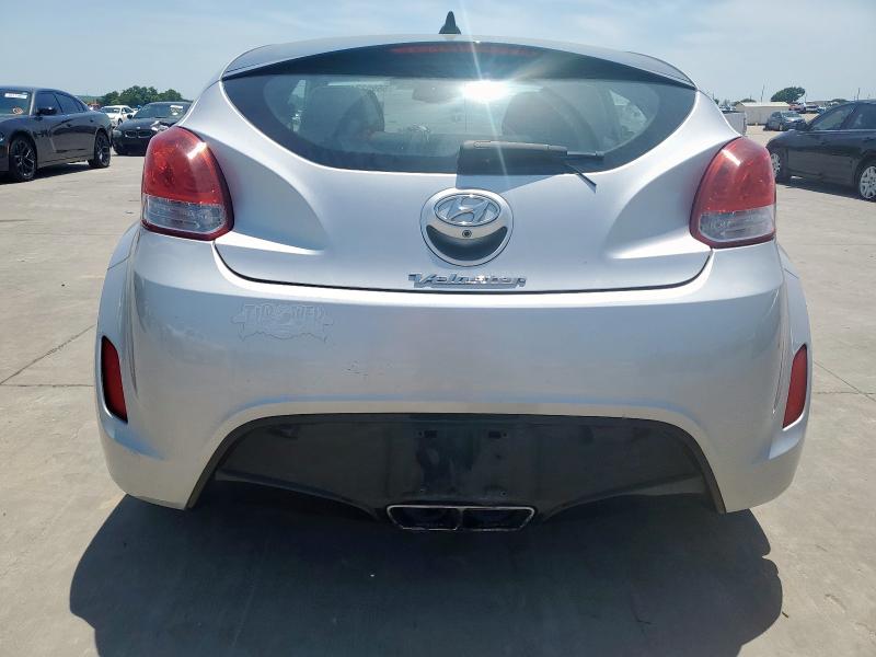  HYUNDAI VELOSTER 2017 Srebrny
