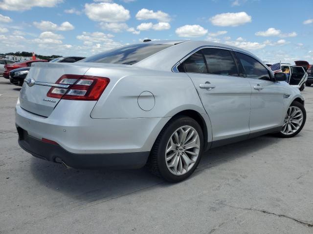  FORD TAURUS 2018 Silver