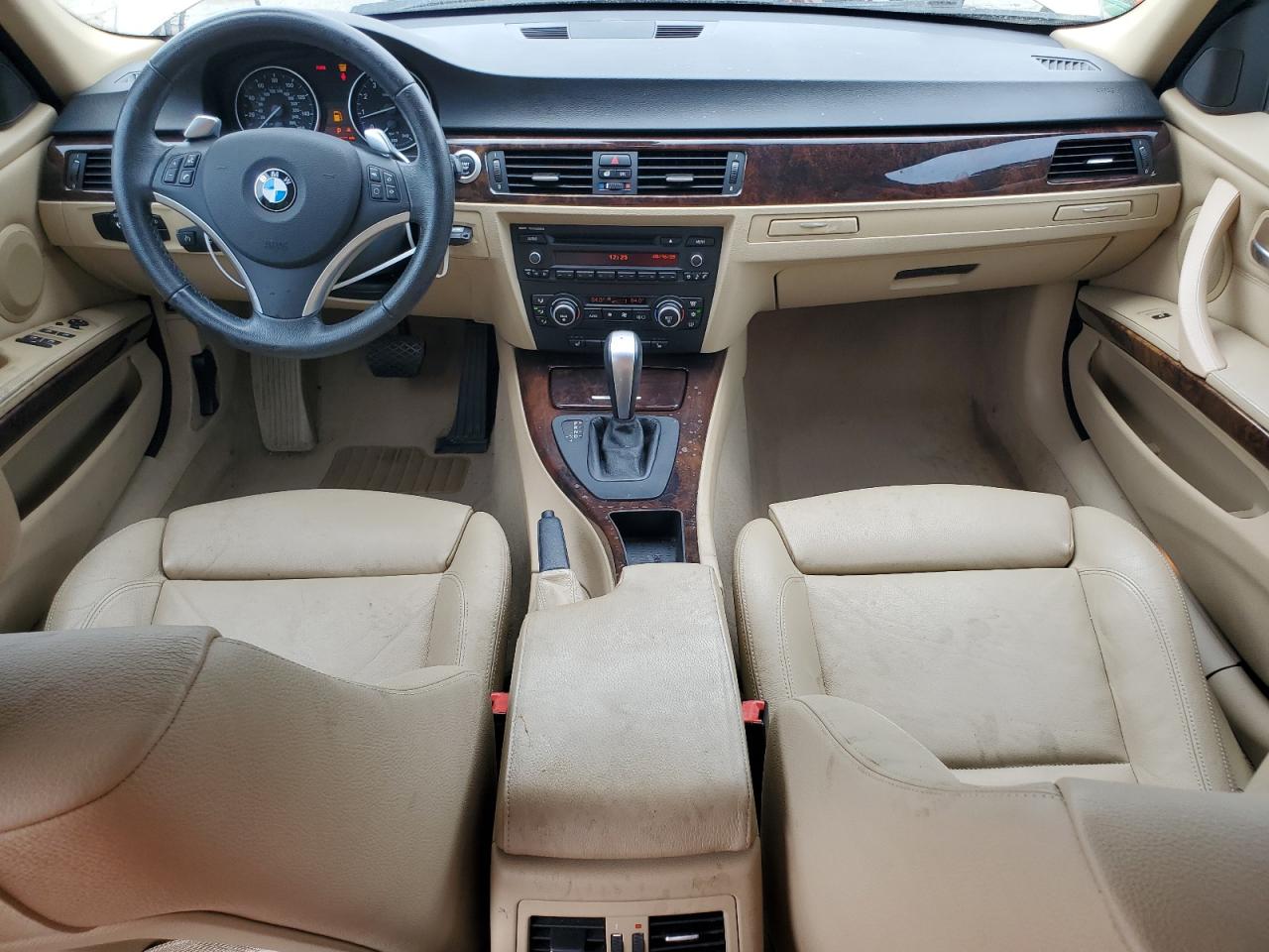 2008 BMW 335 Xi VIN: WBAVD53528A285513 Lot: 57087105