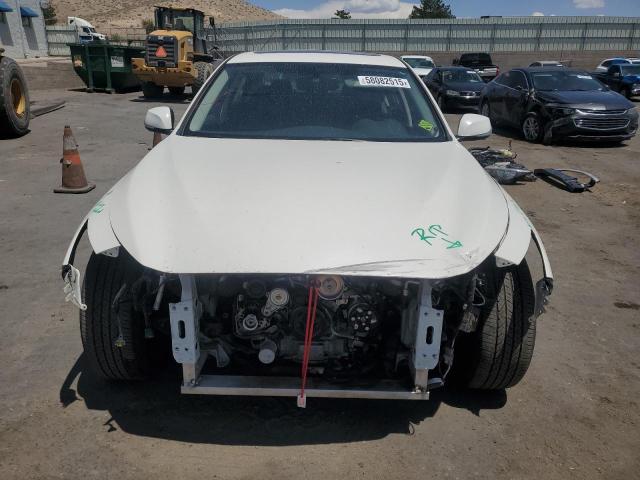  INFINITI Q50 2021 Biały