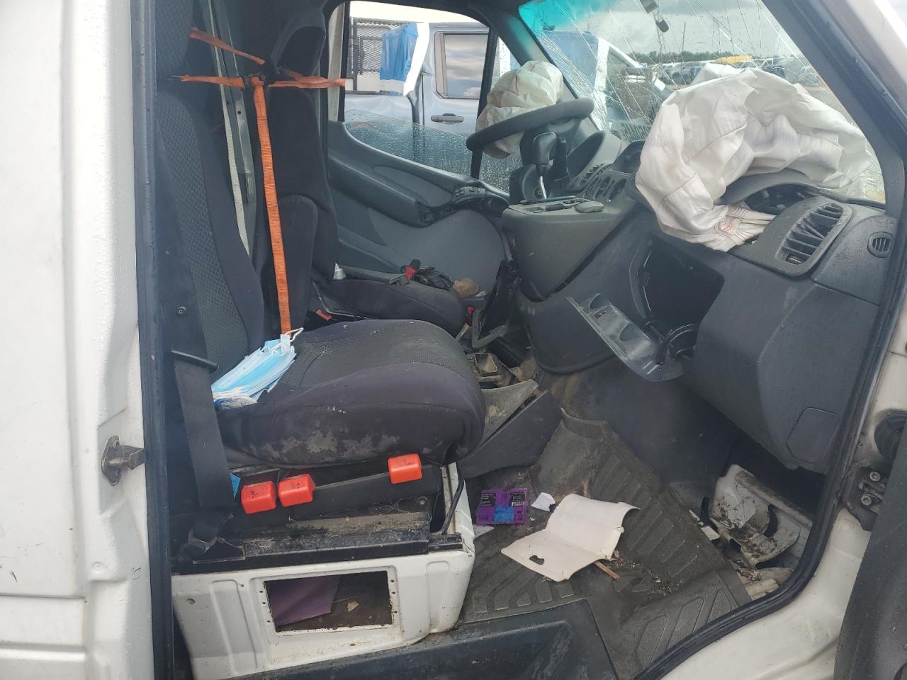 2005 Dodge Sprinter 3500 VIN: WD0PD544555796226 Lot: 57950445