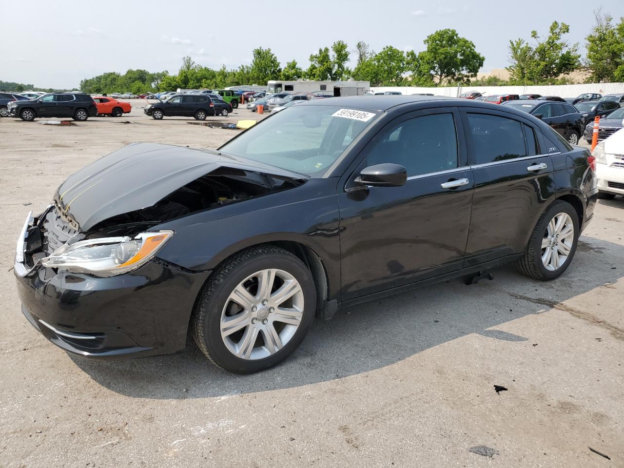 2013 Chrysler 200 Touring zu verkaufen in Bridgeton, MO - Front End