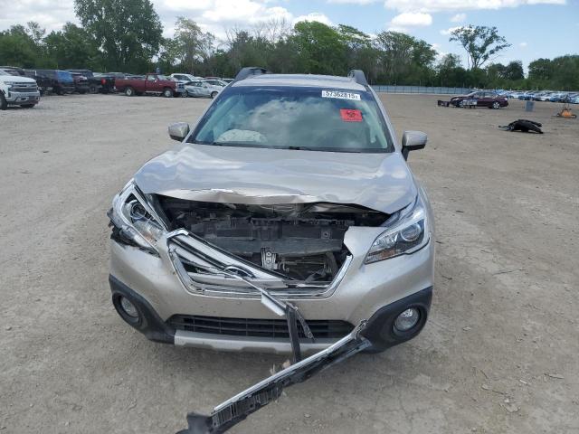  SUBARU OUTBACK 2017 Золотий