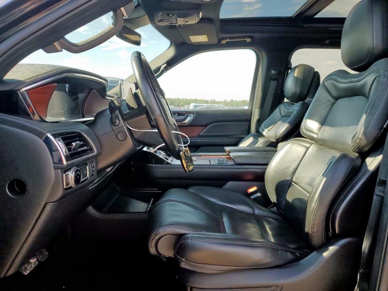  LINCOLN NAVIGATOR 2021 Czarny