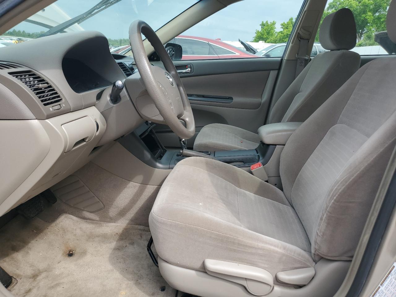 2005 Toyota Camry Le VIN: JTDBE32K153028146 Lot: 58213495