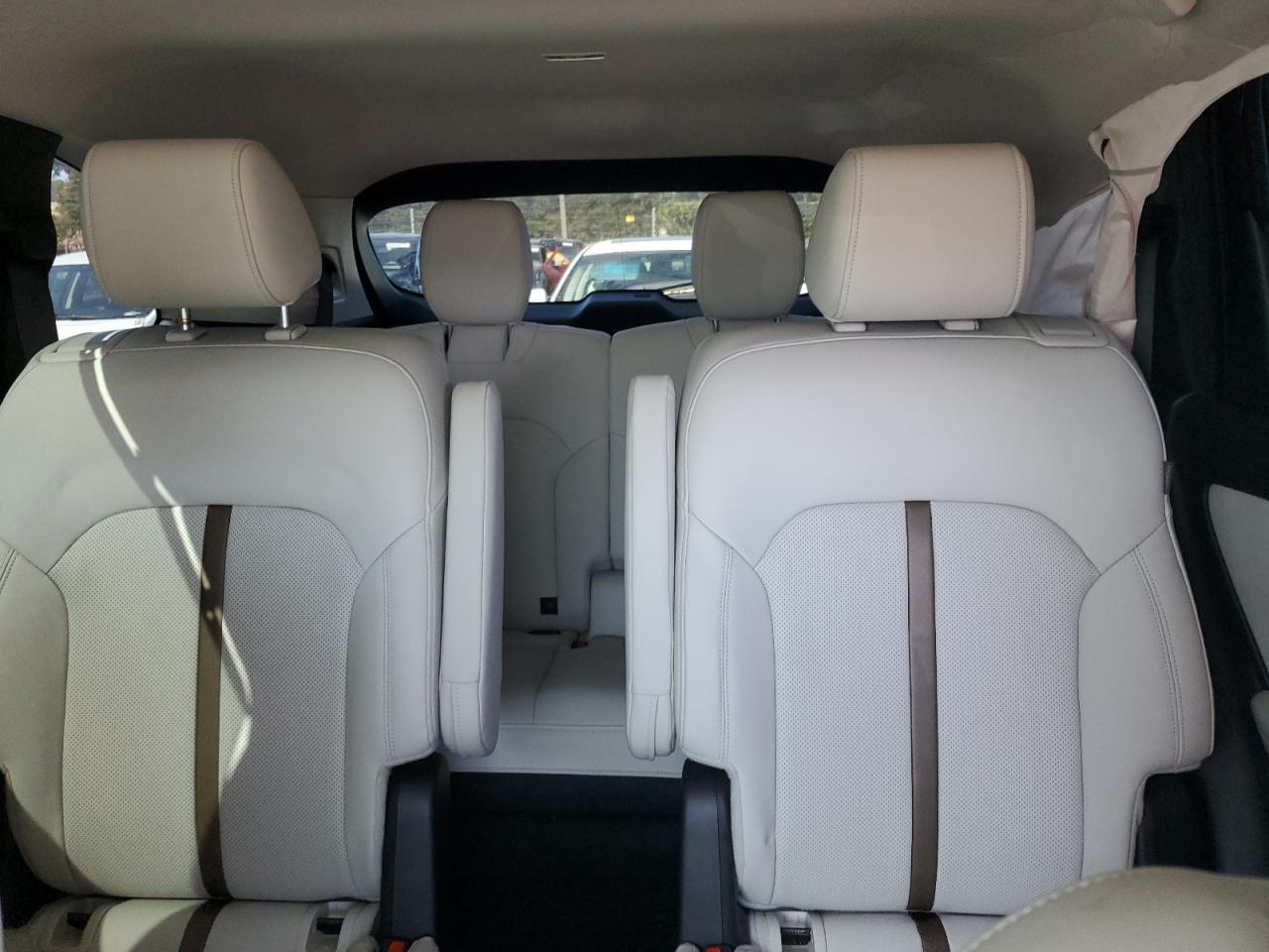 2024 Mazda Cx-90 Premium VIN: JM3KKDHC3R1184129 Lot: 58599535