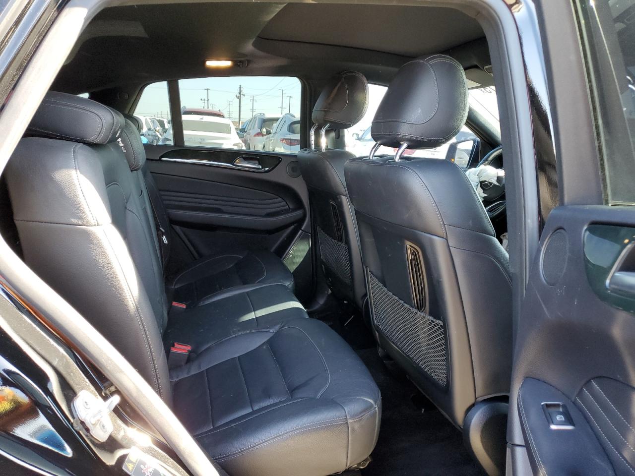 2016 Mercedes-Benz GLE - Image 11