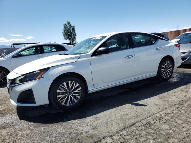 2025 Nissan Altima Sv 2.5L