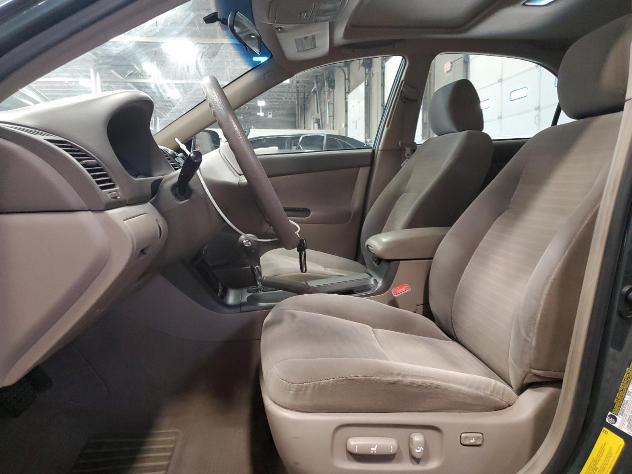 2005 Toyota Camry Le VIN: 4T1BE30K45U429585 Lot: 58056675