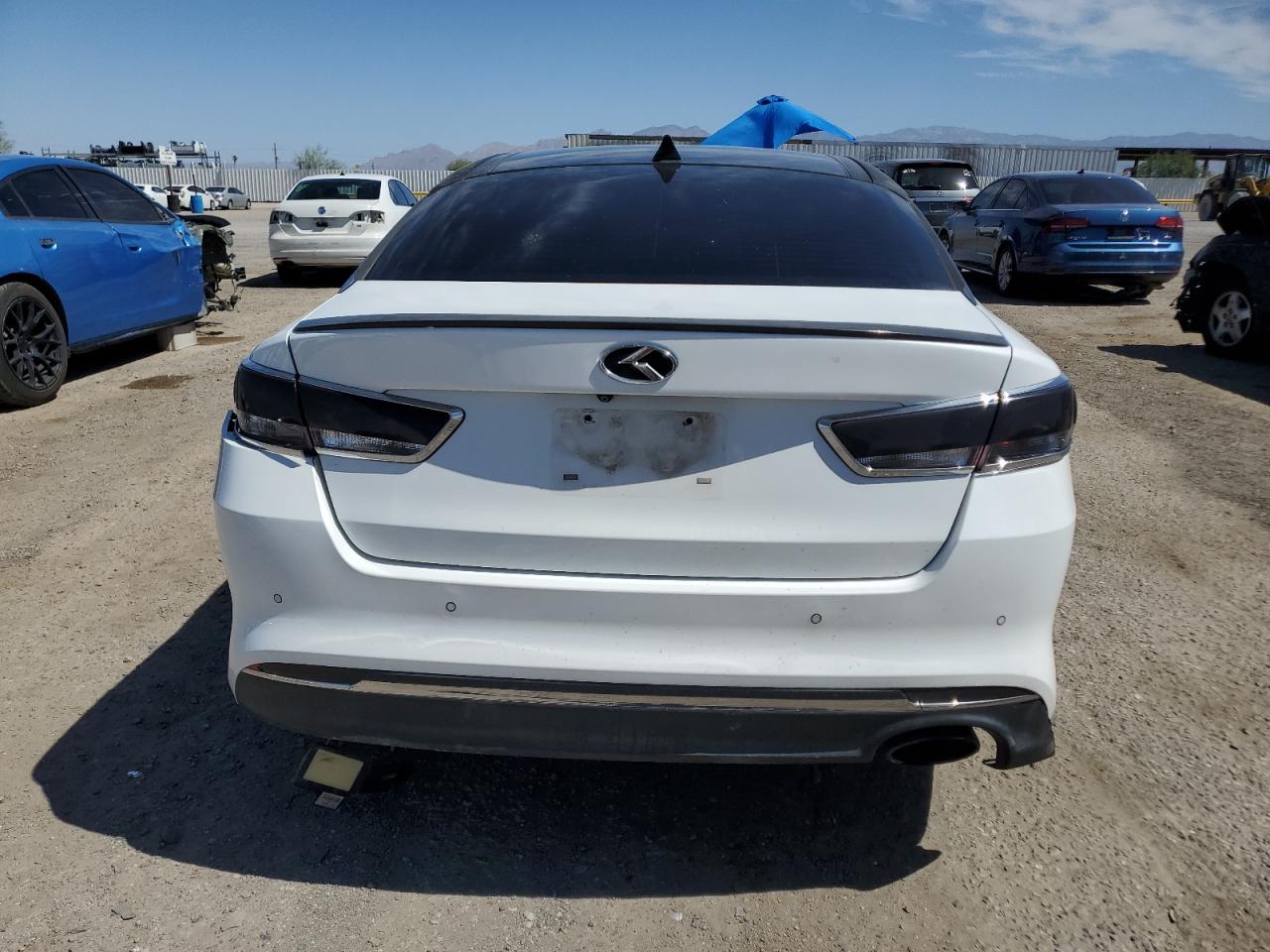2018 Kia Optima Lx VIN: 5XXGT4L32JG226270 Lot: 56979265