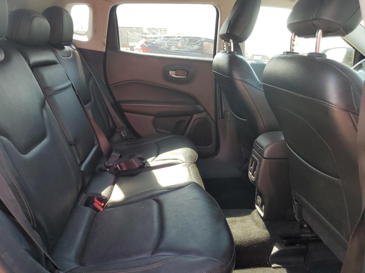 2018 Jeep Compass Limited VIN: 3C4NJDCB5JT397376 Lot: 57137665