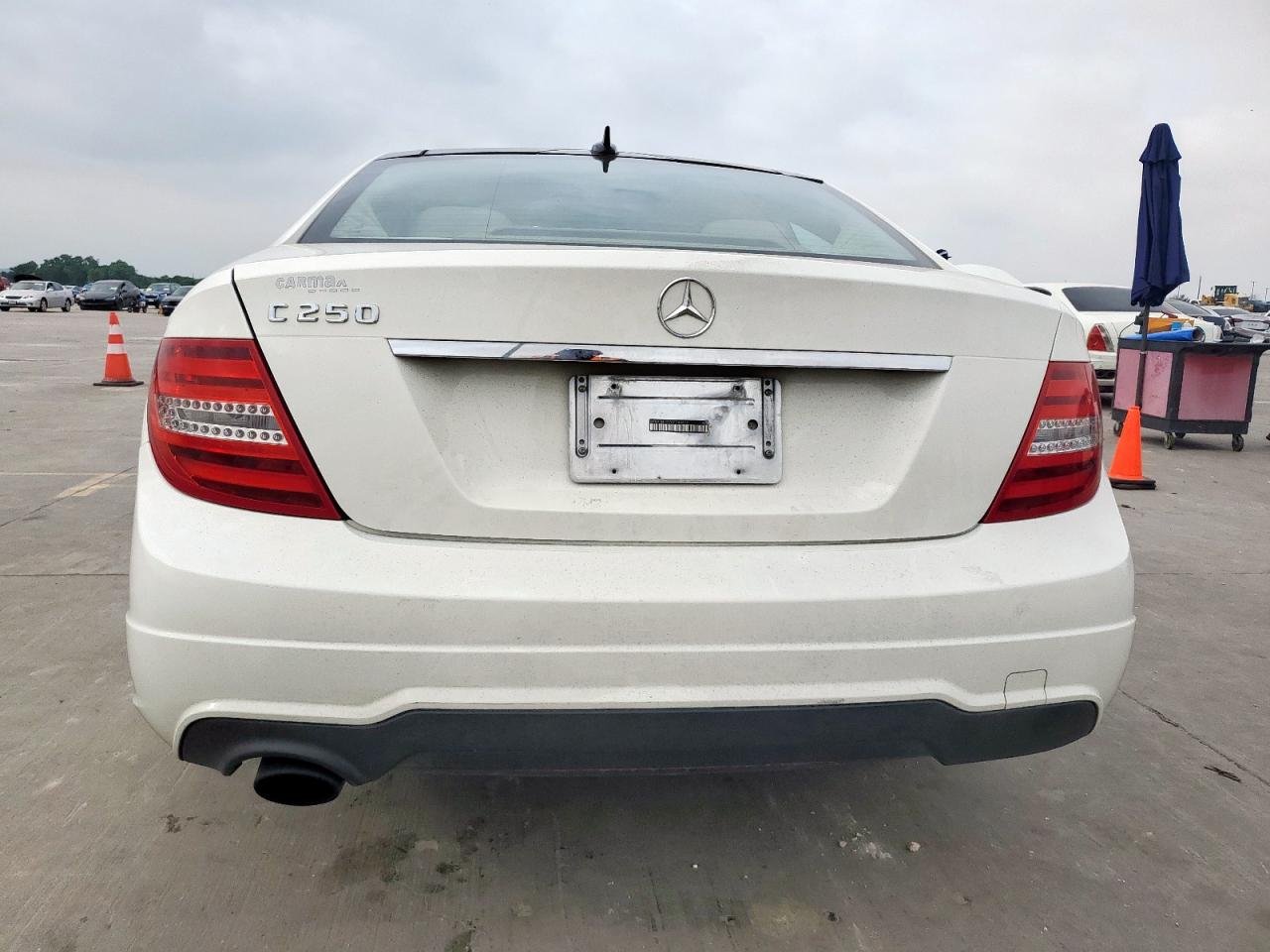 2012 Mercedes-Benz C 250 VIN: WDDGJ4HB7CF788615 Lot: 57441565