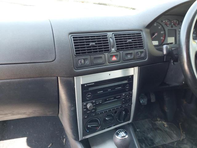 2001 VOLKSWAGEN GOLF
