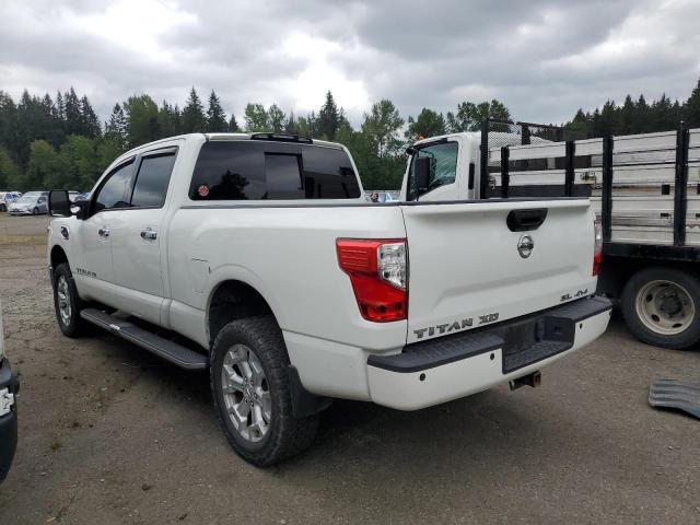 Пикапы NISSAN TITAN 2016 Белы
