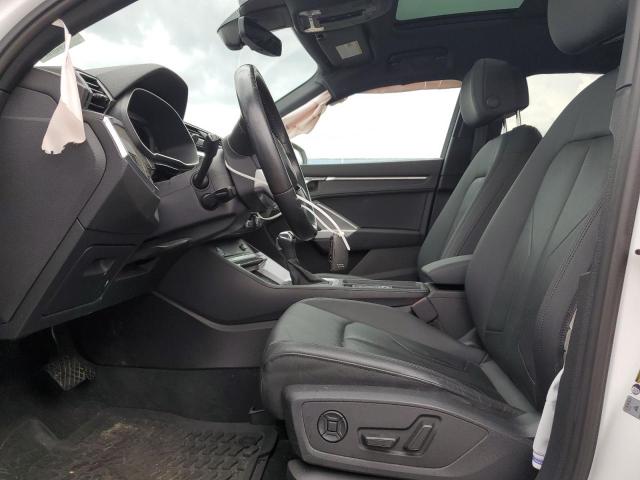  AUDI Q3 2020 Biały