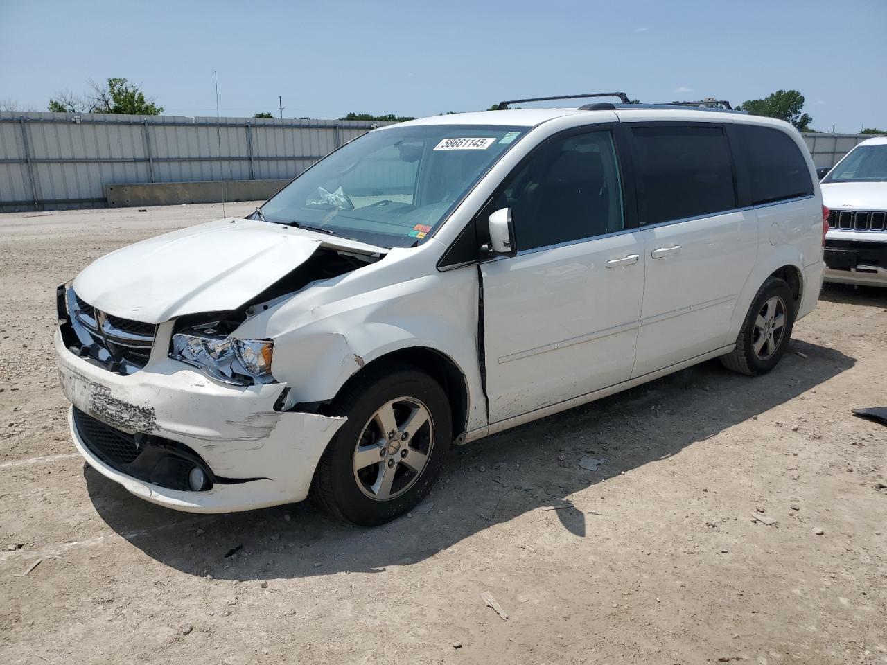 2011 Dodge Grand Caravan Crew zu verkaufen in Kansas City, KS - Front End