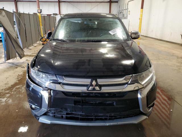  MITSUBISHI OUTLANDER 2017 Czarny