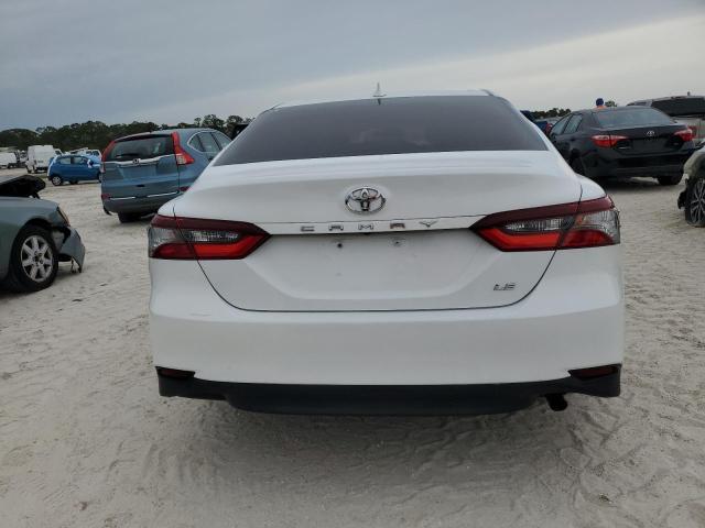  TOYOTA CAMRY 2021 Biały