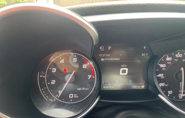Sedans ALFA ROMEO GIULIA 2017 Red