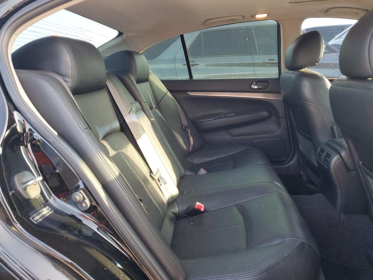 2015 Infiniti Q40 VIN: JN1CV6APXFM500636 Lot: 55507725