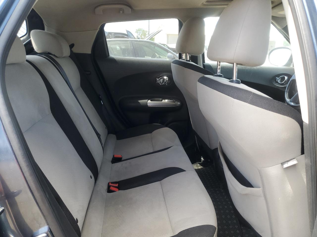 2013 Nissan Juke S VIN: JN8AF5MV9DT210563 Lot: 57120395