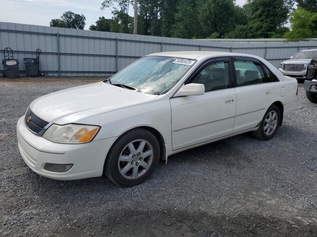 2000 Toyota Avalon Xl for Sale in Gastonia, NC - Rear End