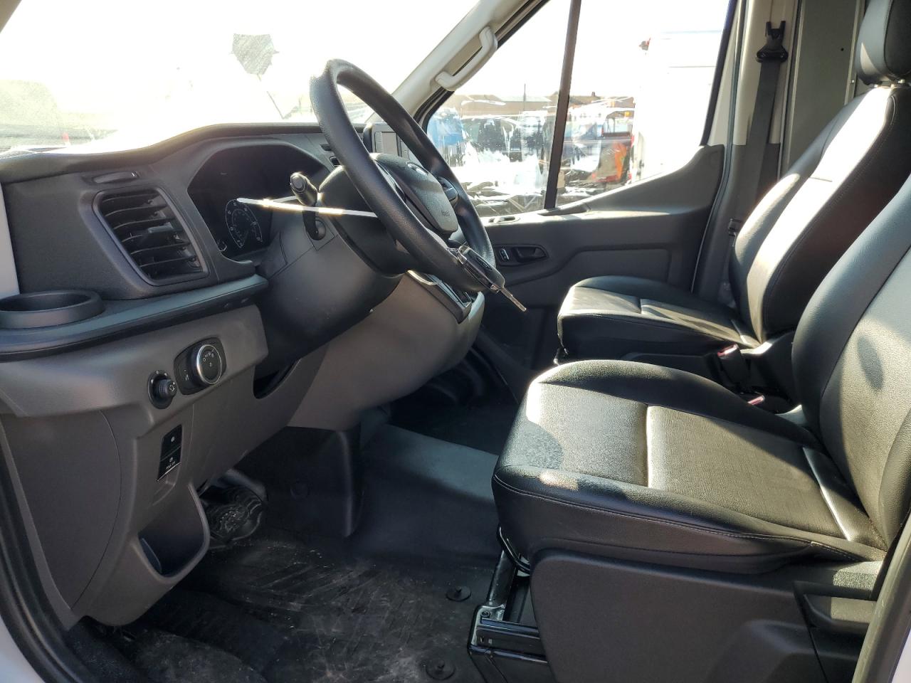 1FTBR3U89PKB48601 FORD TRANSIT 2023