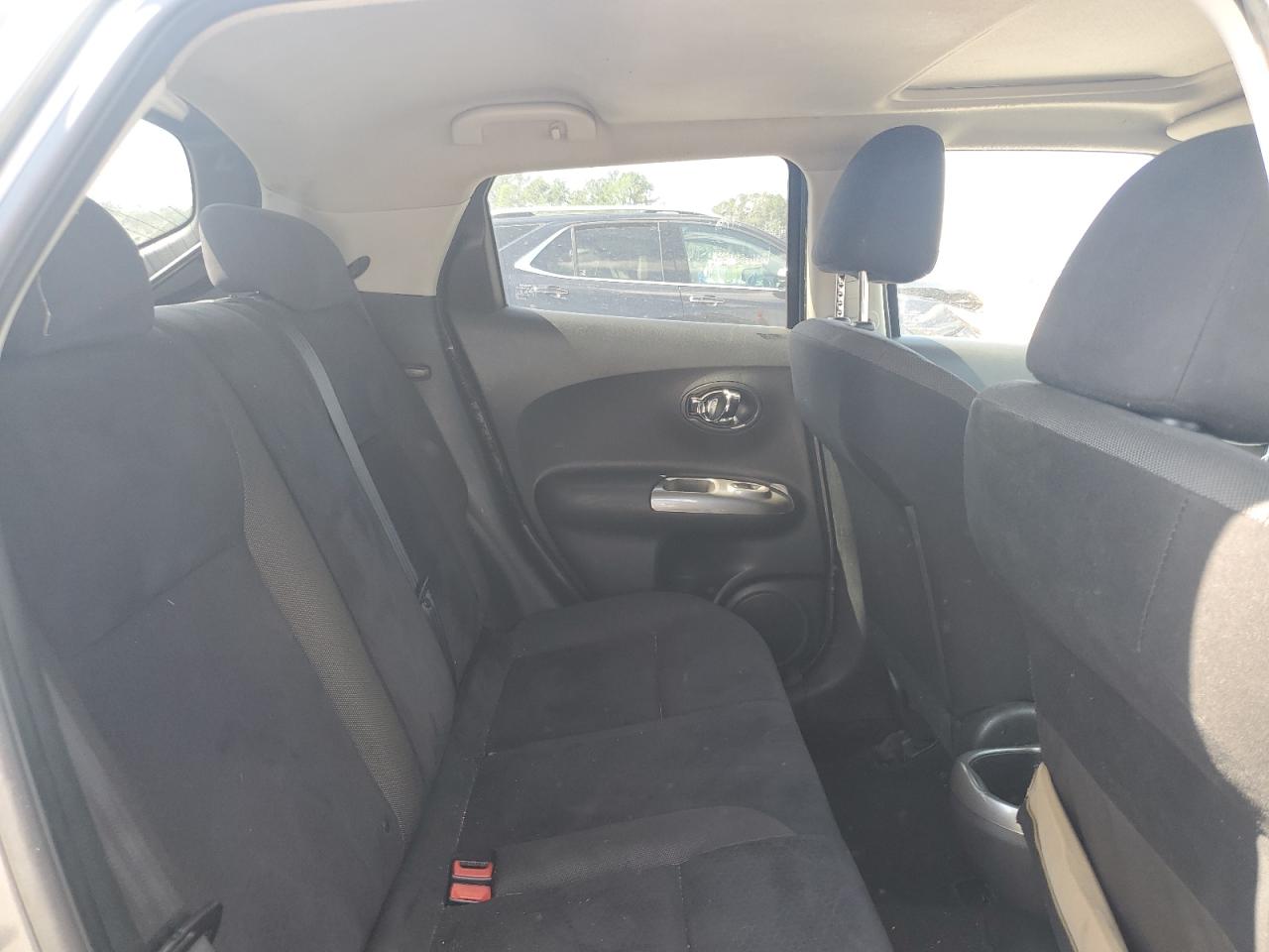 2011 Nissan Juke S VIN: JN8AF5MR2BT020393 Lot: 56337535